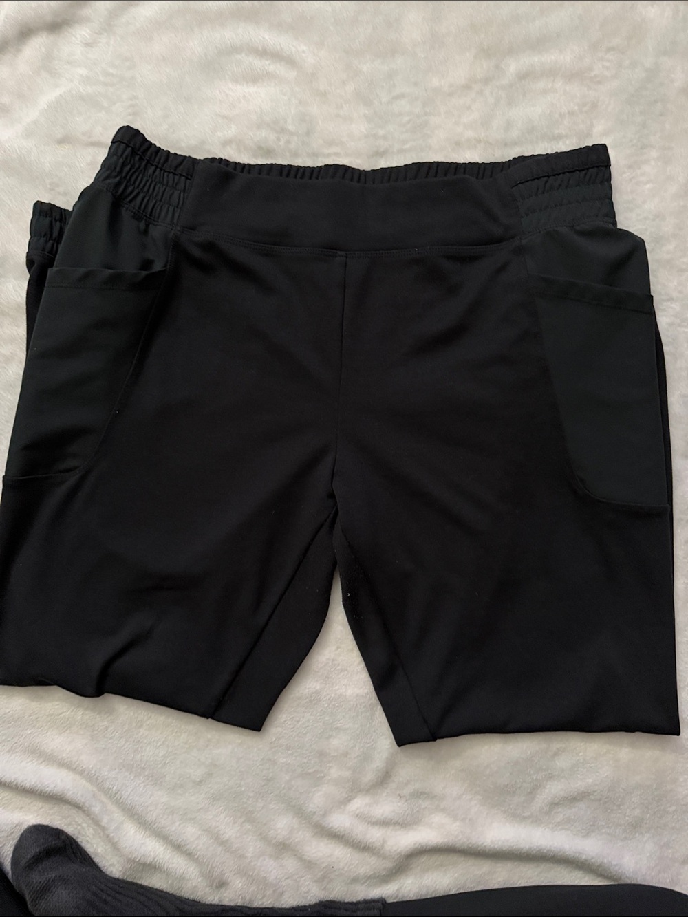 Champion Women's Black Pull-On Jogger Pants with Side Pockets